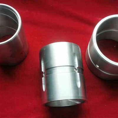 Puša iz cinkove-aluminijeve zlitine